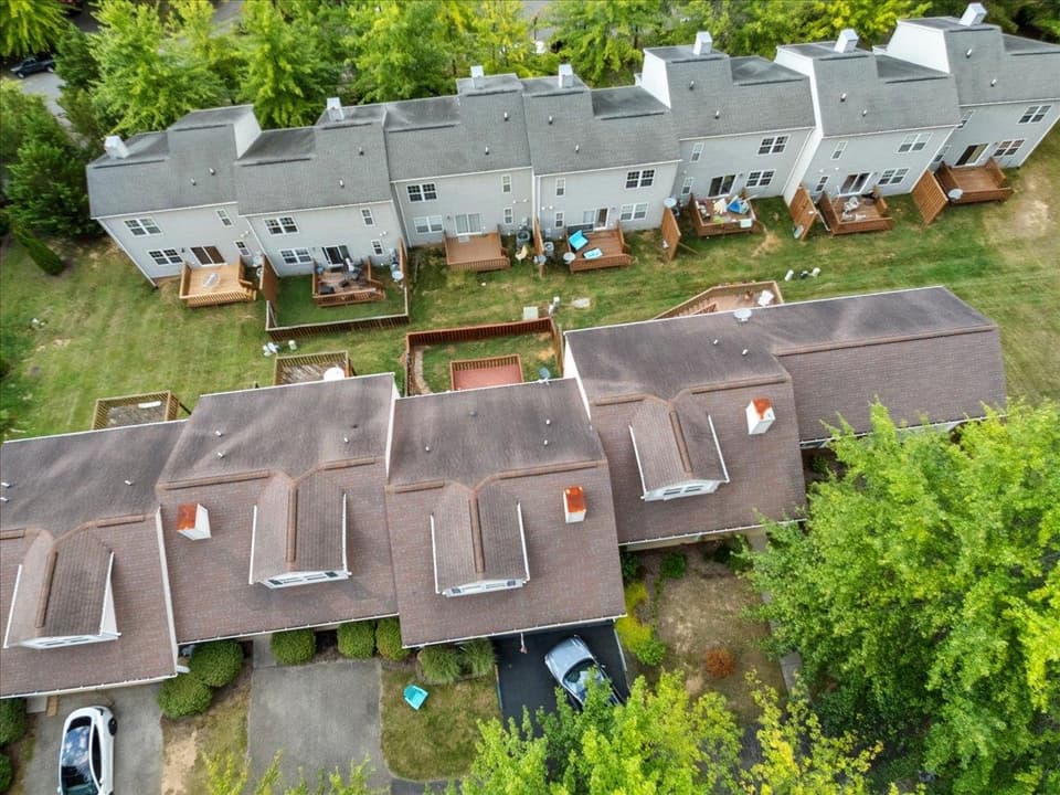 205 Tall Oak Boulevard, photo 26 of 40