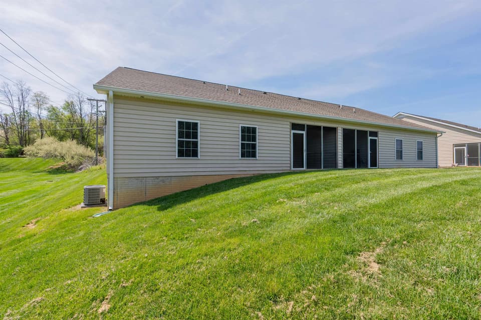 161 Walters Drive NW, photo 39 of 40