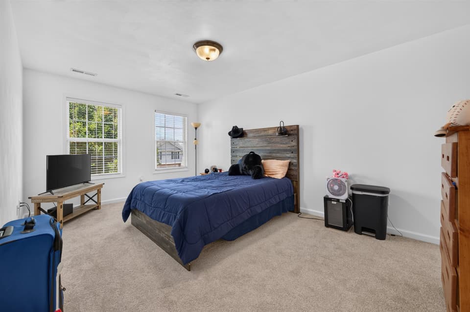 230 Chelsea Loop, photo 23 of 40