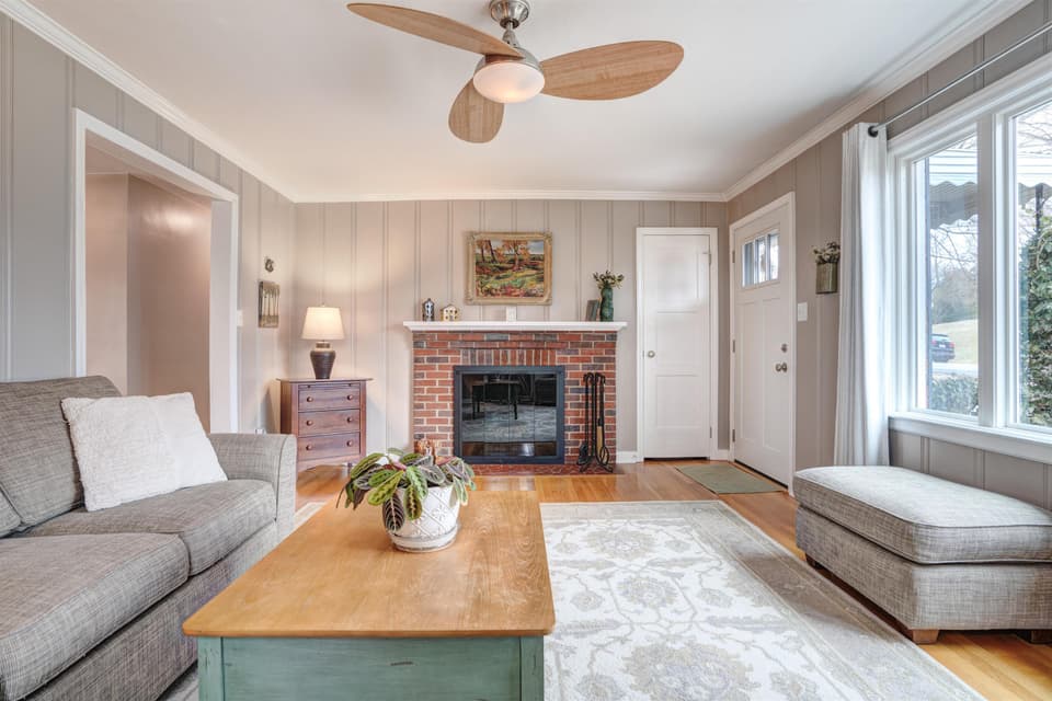 109 Fourth Street, photo 15 of 40