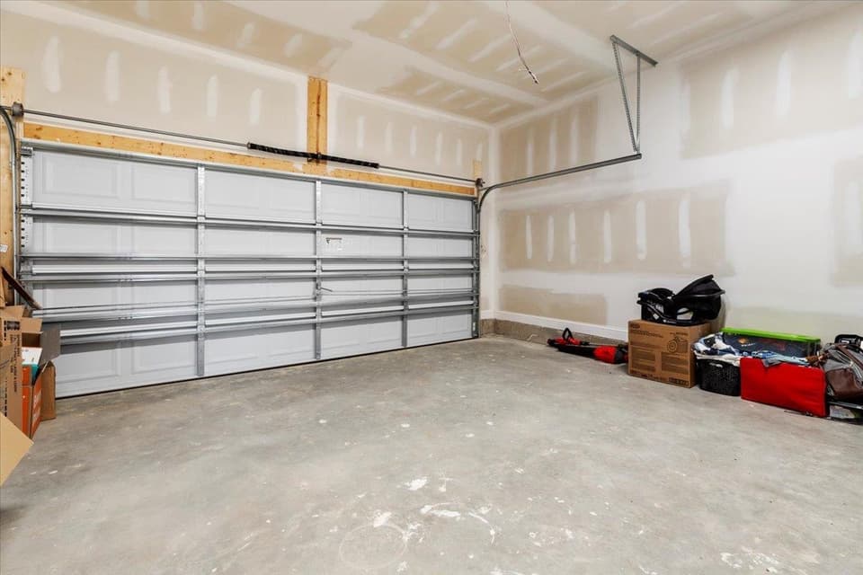 990 Holland Loop NW, photo 21 of 40