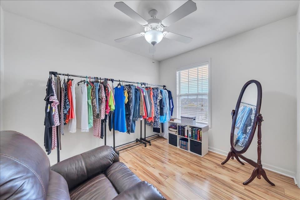 445 Chelsea Loop, photo 26 of 40