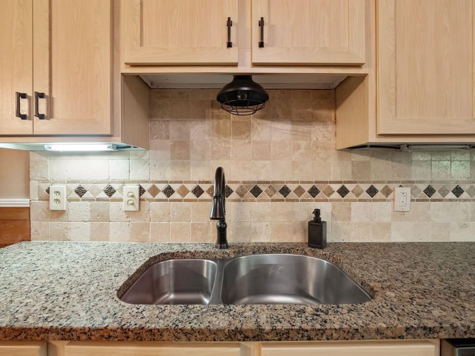 390 Gold Leaf Drive, photo 11 of 40