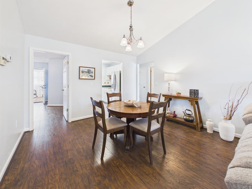 232 Wheatland Court NE, photo 12 of 38