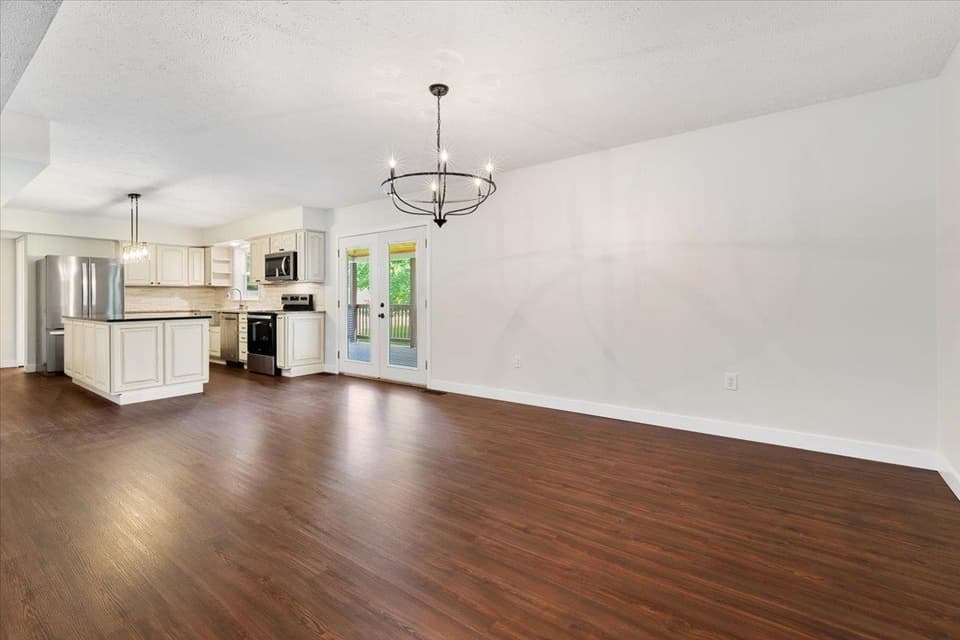 1180 Juniper Drive, photo 10 of 40