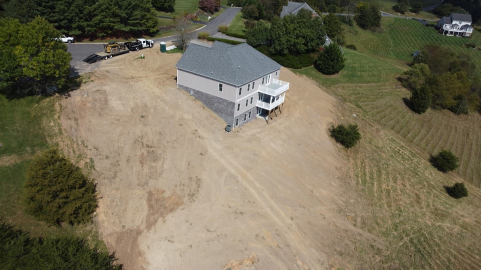 1175 Falcon Run, photo 8 of 10