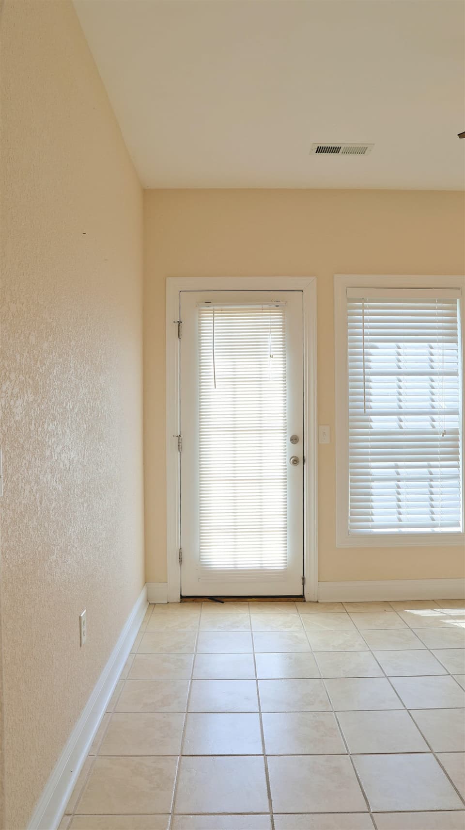 225 Windsong Lane, photo 17 of 40