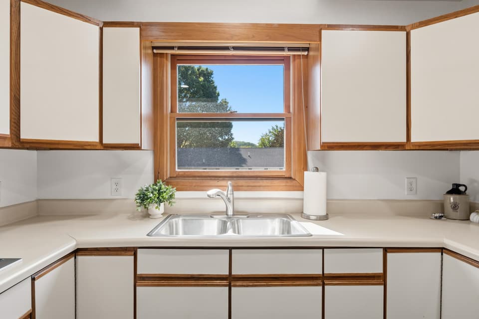425 Independence Boulevard, photo 16 of 40