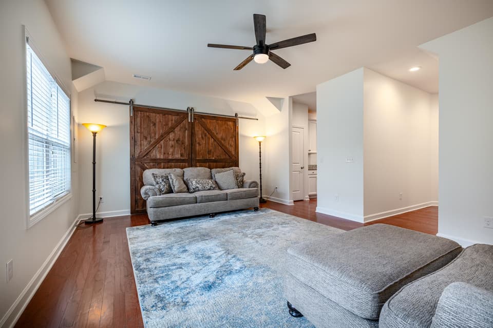 265 Phoenix Boulevard, photo 21 of 40