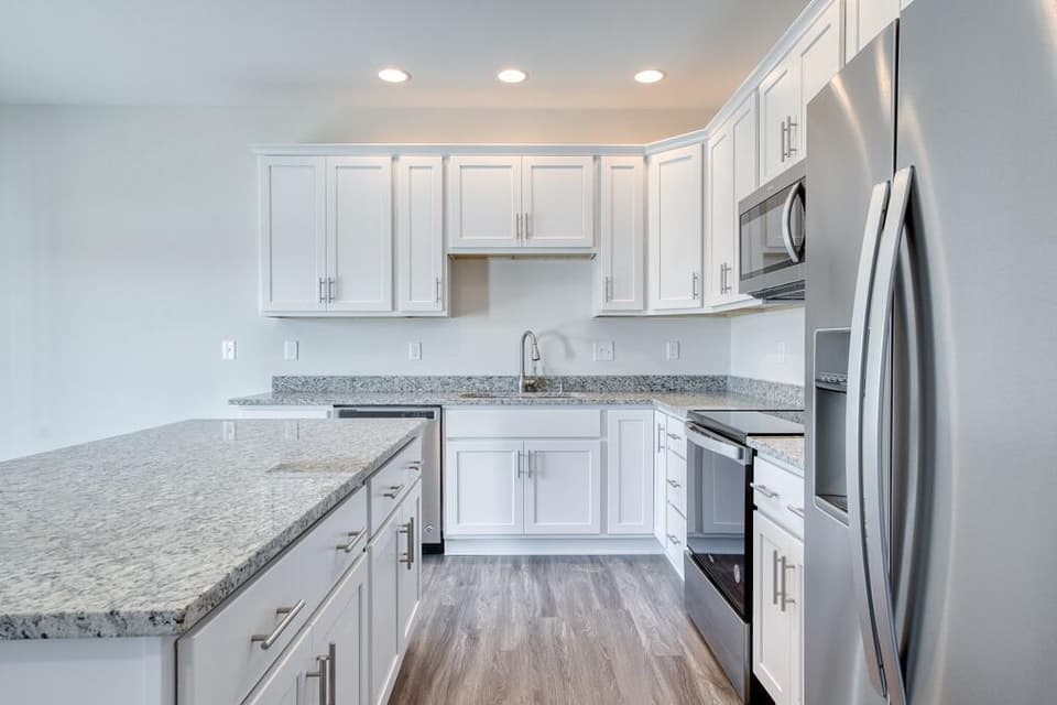 223 Louise Ln, photo 14 of 35