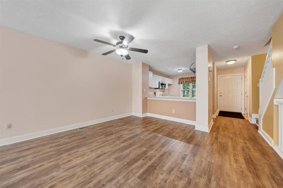 1435 Providence Blvd NW, photo 9 of 26