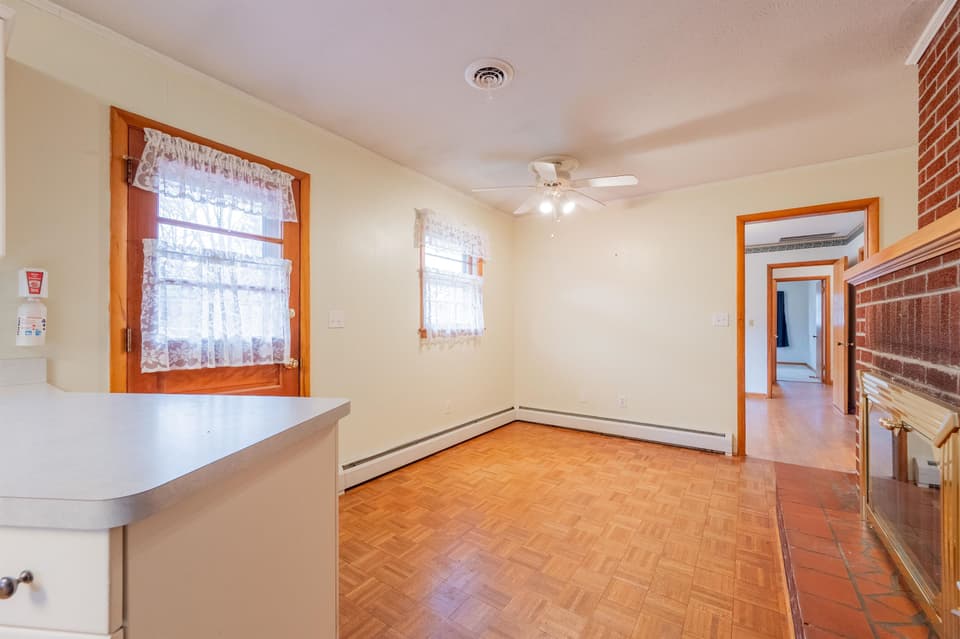 935 Hummingbird Drive SW, photo 35 of 40
