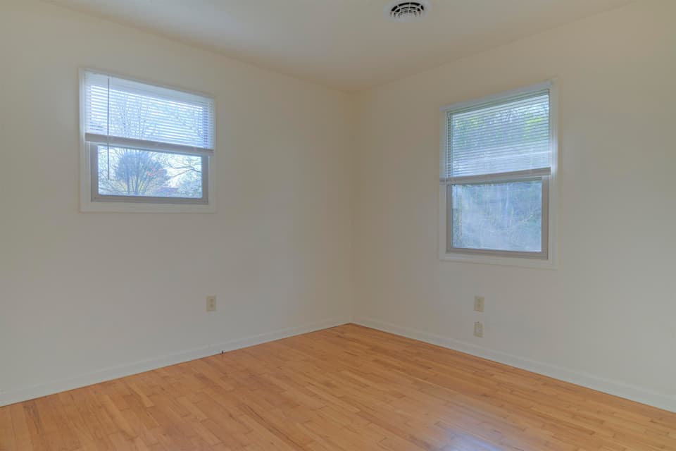 55 Crestview Street, photo 25 of 34