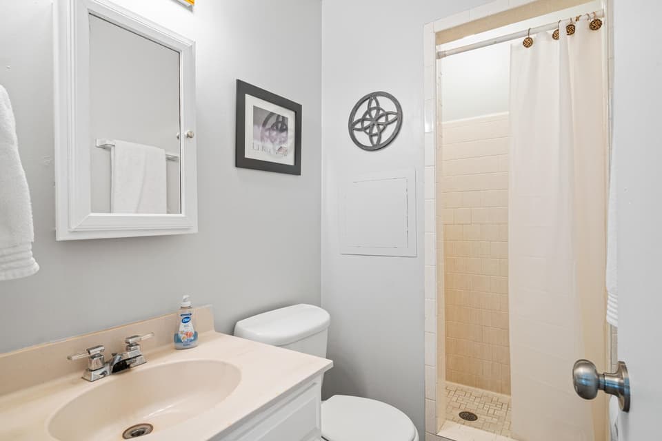 145 Windmill Ridge Road E, photo 31 of 40