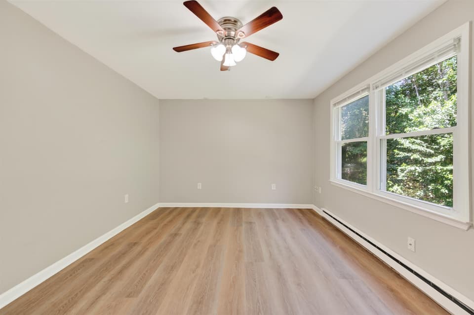1548 Gallimore Street, photo 18 of 40