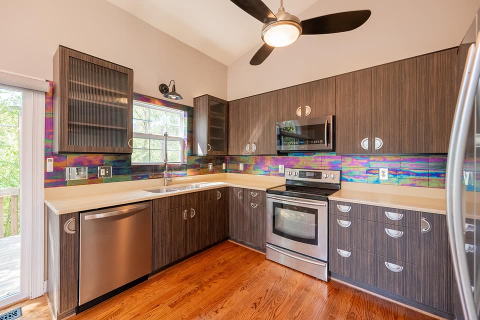 1095 Red Leaf Court, photo 33 of 40