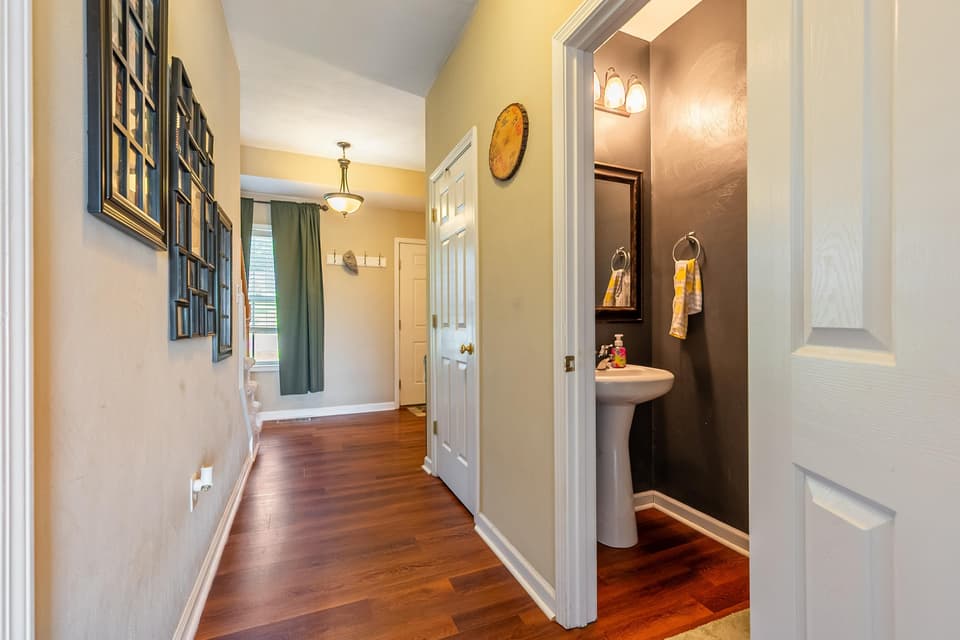175 Wistaria Drive, photo 21 of 40