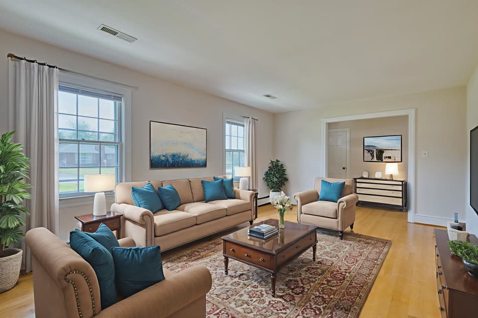 108 Roseland Drive, photo 14 of 40