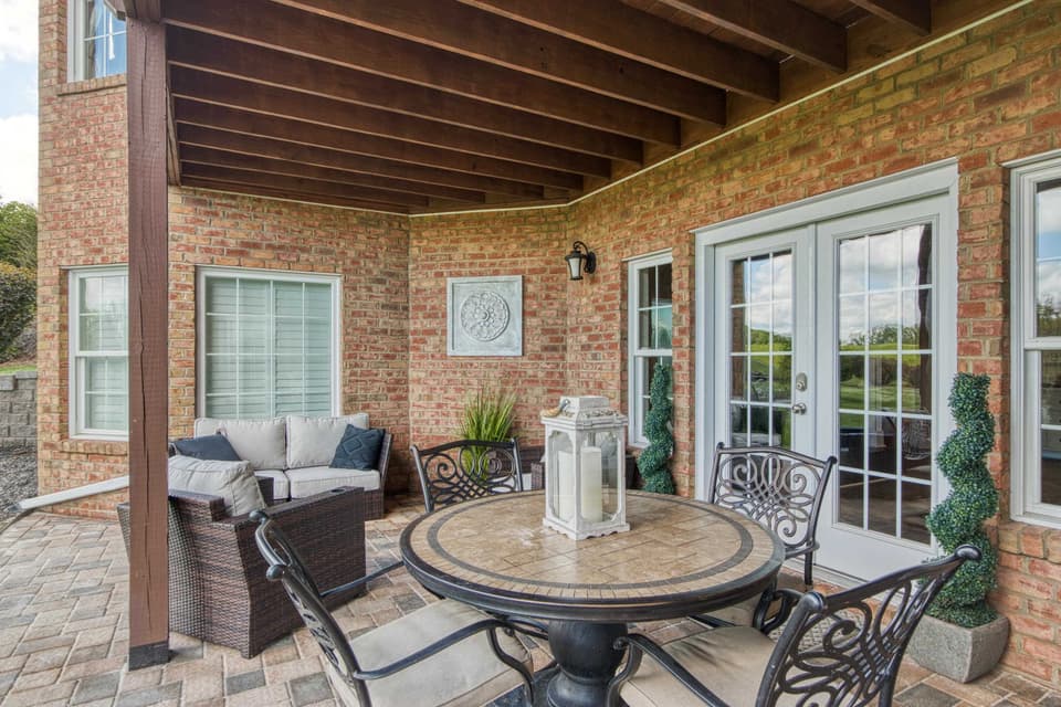 2221 Peakland Way, photo 18 of 40