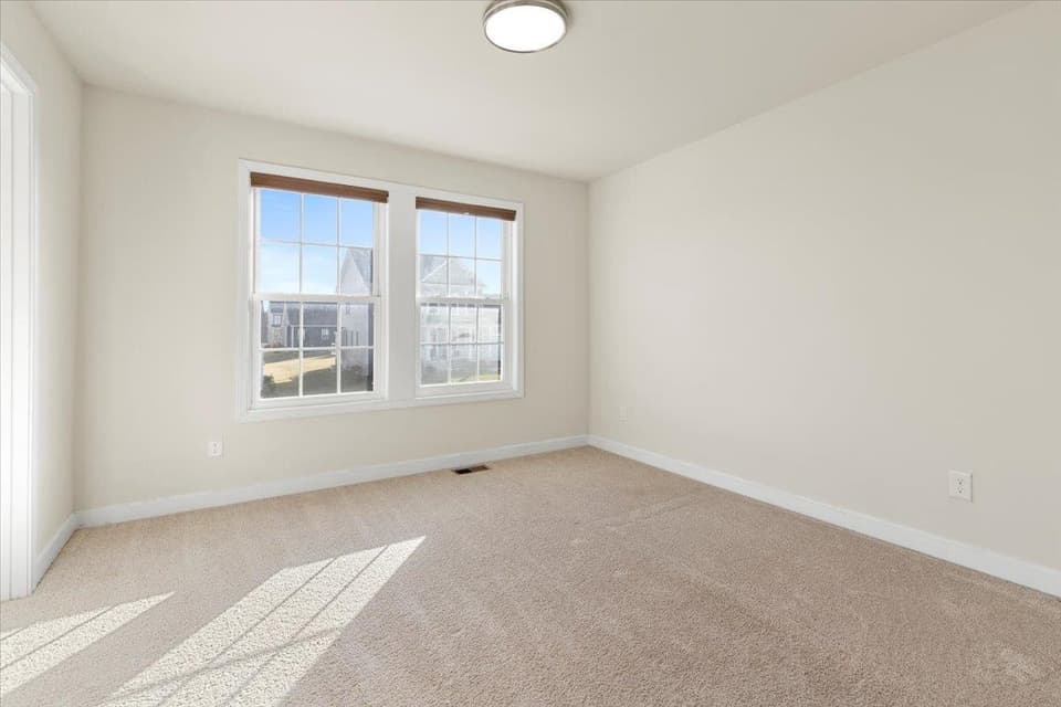 820 Jefferson Circle, photo 40 of 40