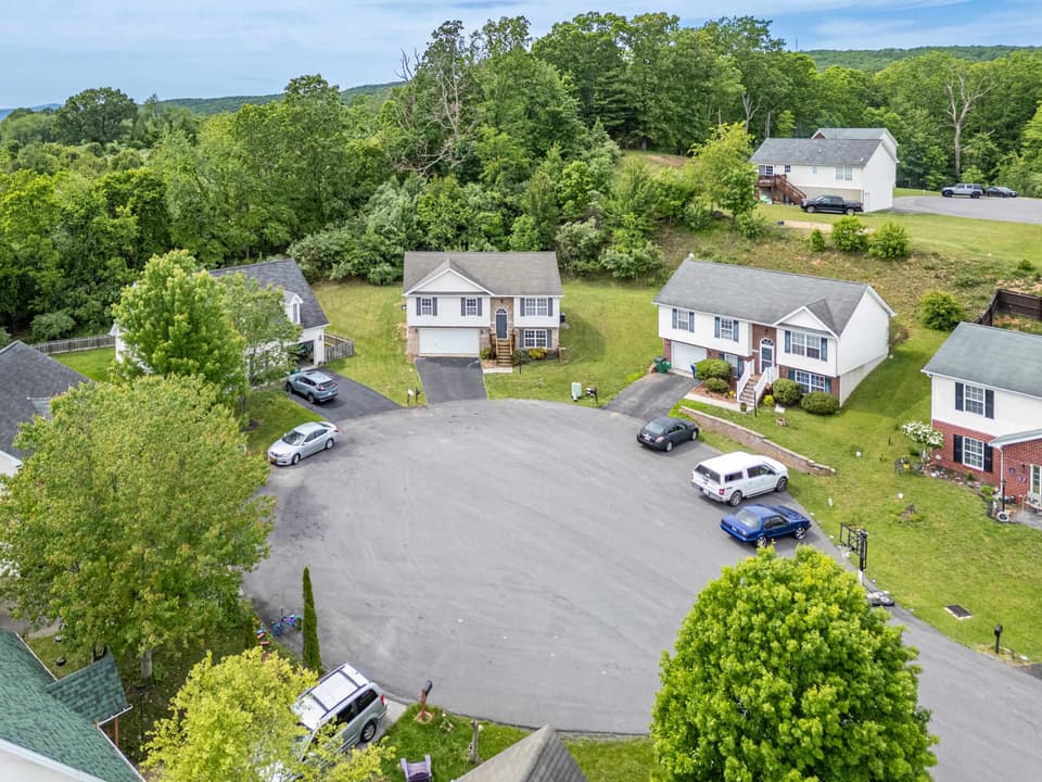 200 Wistaria Drive, photo 34 of 34