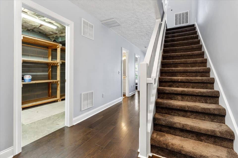 1535 Providence Boulevard, photo 26 of 40