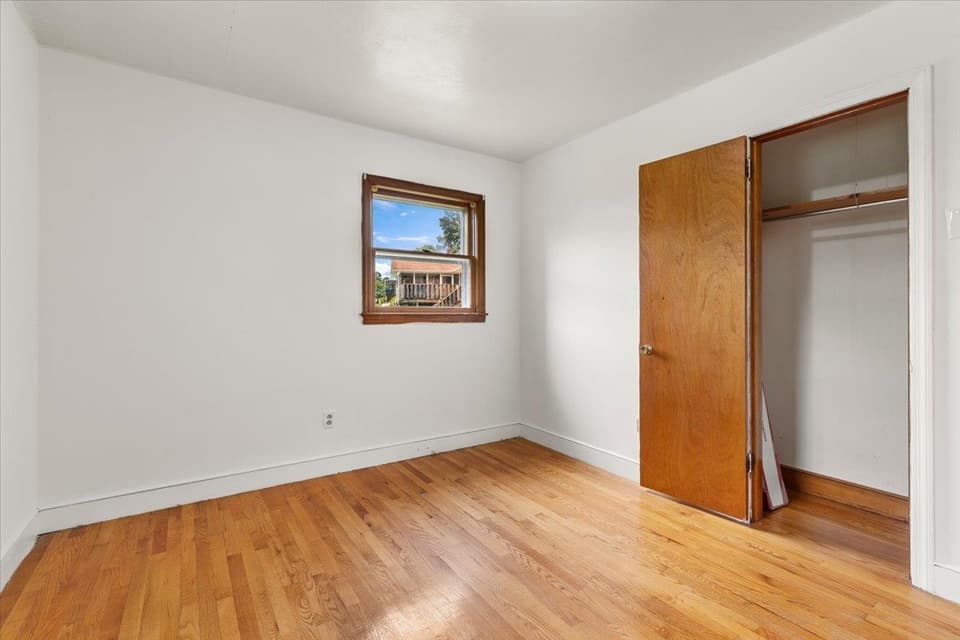 135 Griggs Street, photo 16 of 40