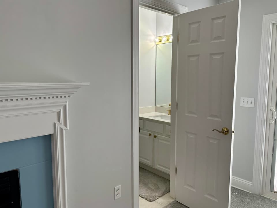 800 Oak Tree Boulevard, photo 19 of 40