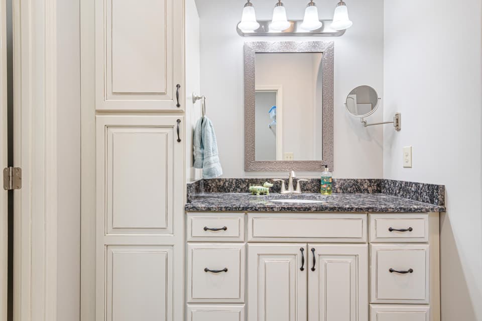 45 Gavins Court NW, photo 21 of 40