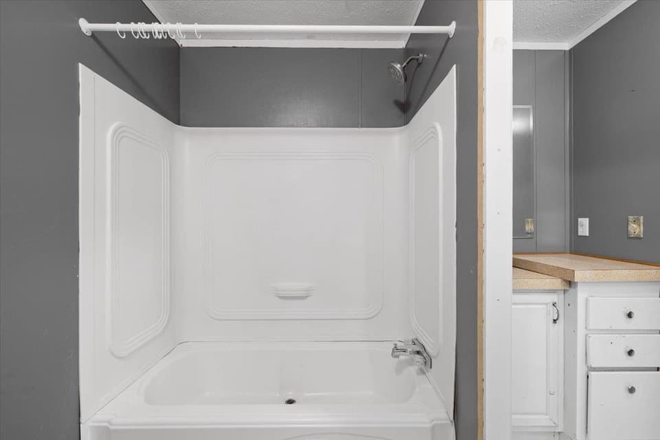 655 Peachtree Hill, photo 23 of 33