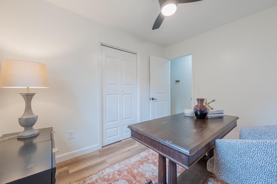 305 Overland Drive, photo 28 of 40