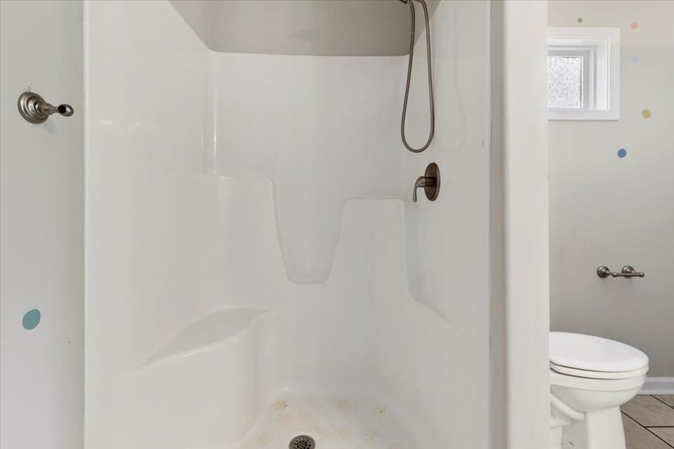 2100 Glade Drive SE, photo 17 of 40