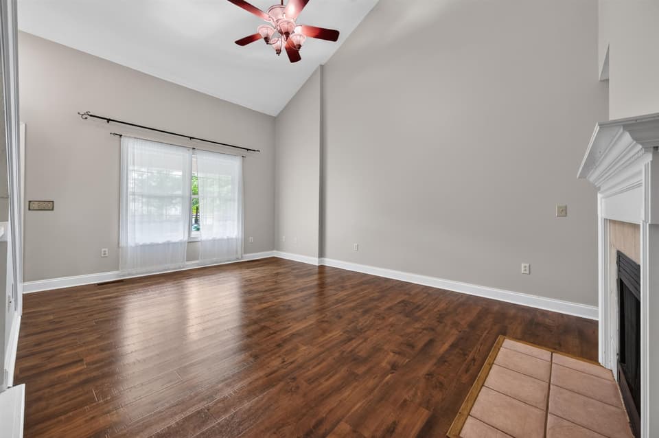 535 Gold Leaf Drive, photo 14 of 40
