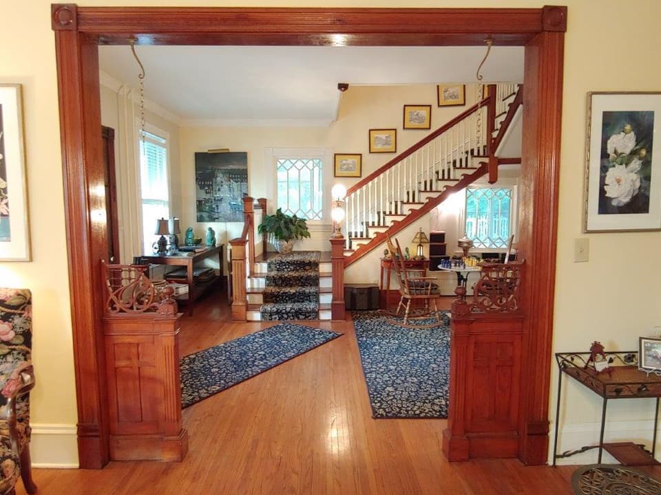 201 East Main St, photo 9 of 39