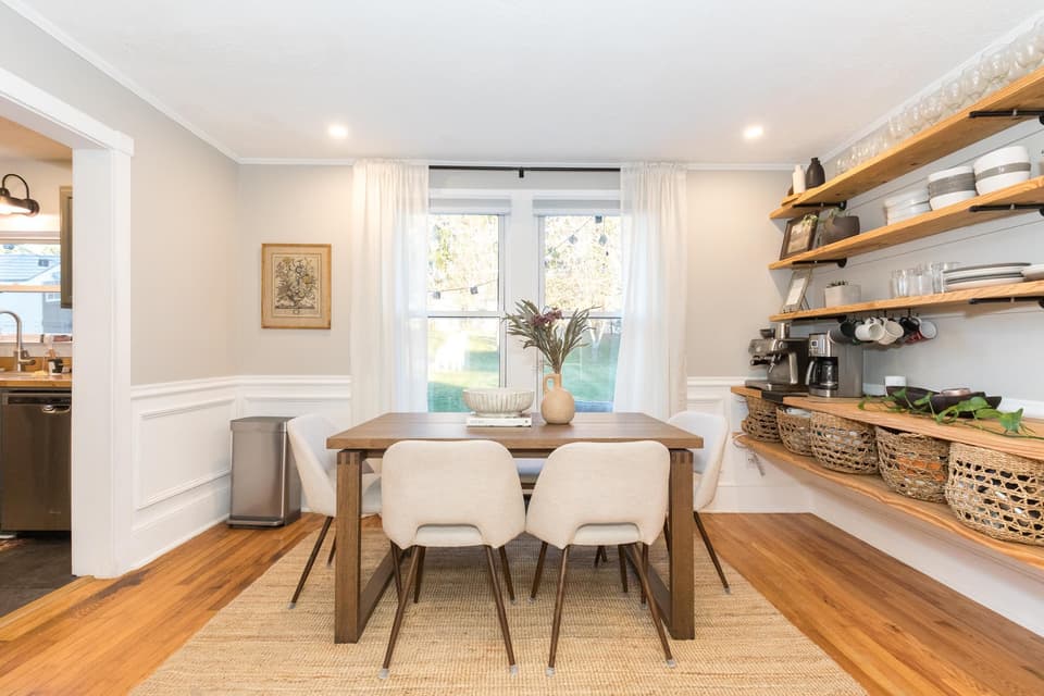 405 Lester Street, photo 22 of 40