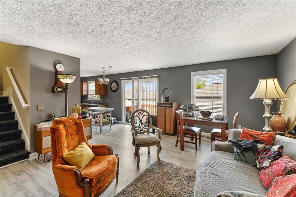 205 Tall Oak Boulevard, photo 16 of 40
