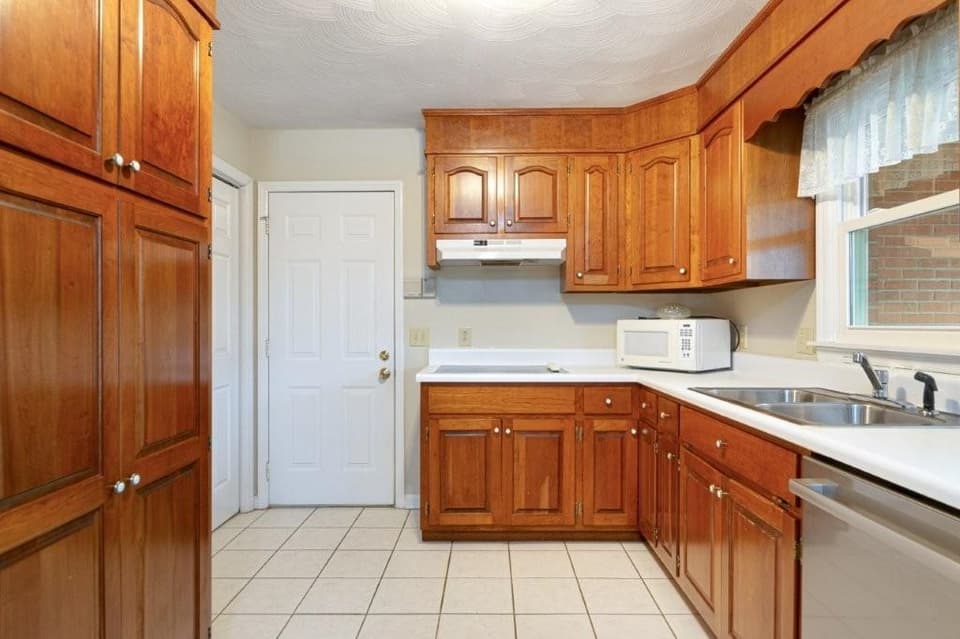 35 Scattergood Drive, photo 14 of 38