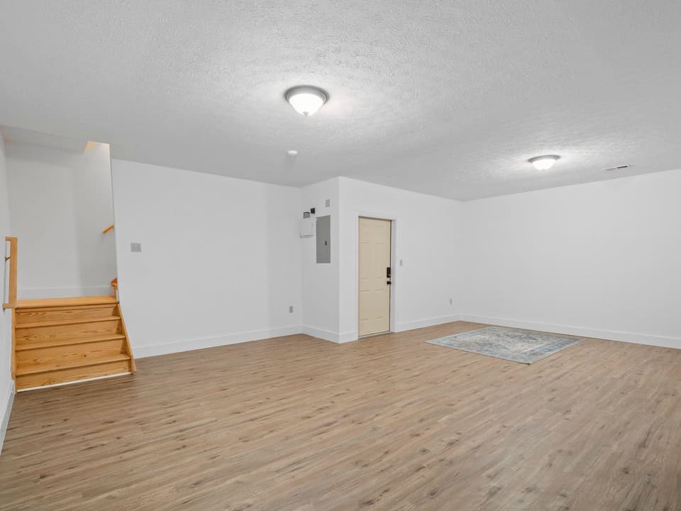 60 Wood Ridge Drive, photo 31 of 40