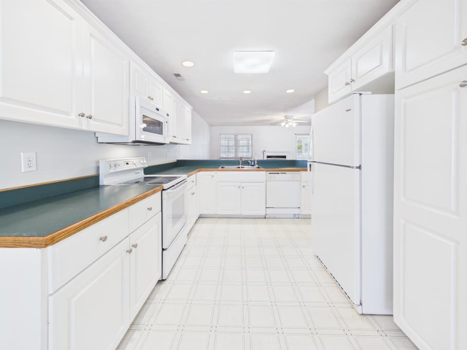 218 Wheatland Court, photo 11 of 29
