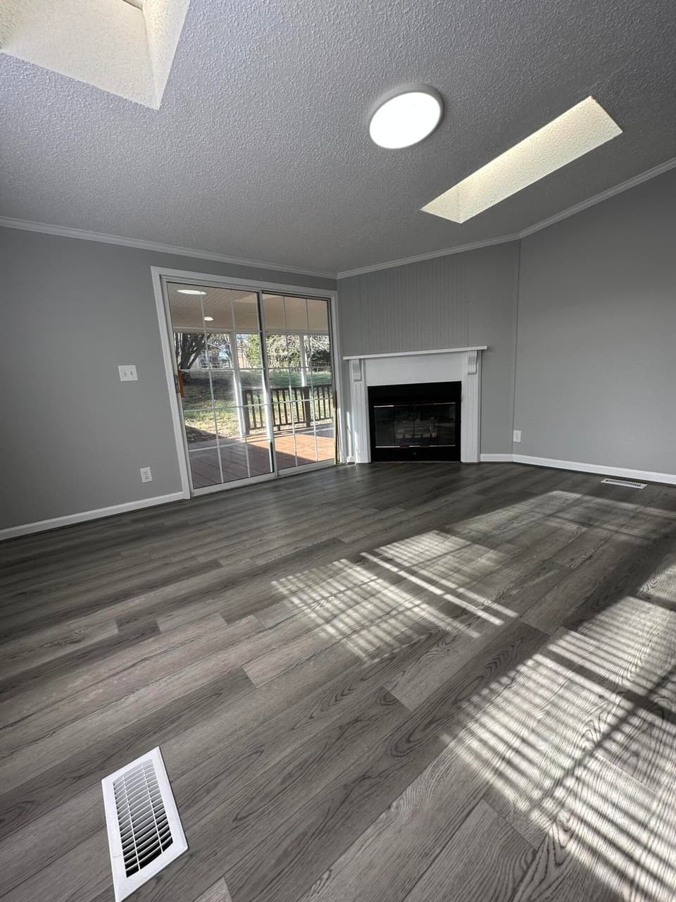 240 Epperly Dr, photo 19 of 29