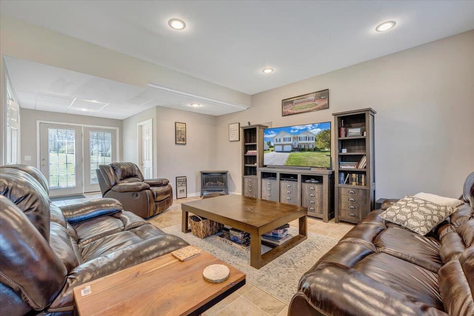 440 Chelsea Loop, photo 22 of 37