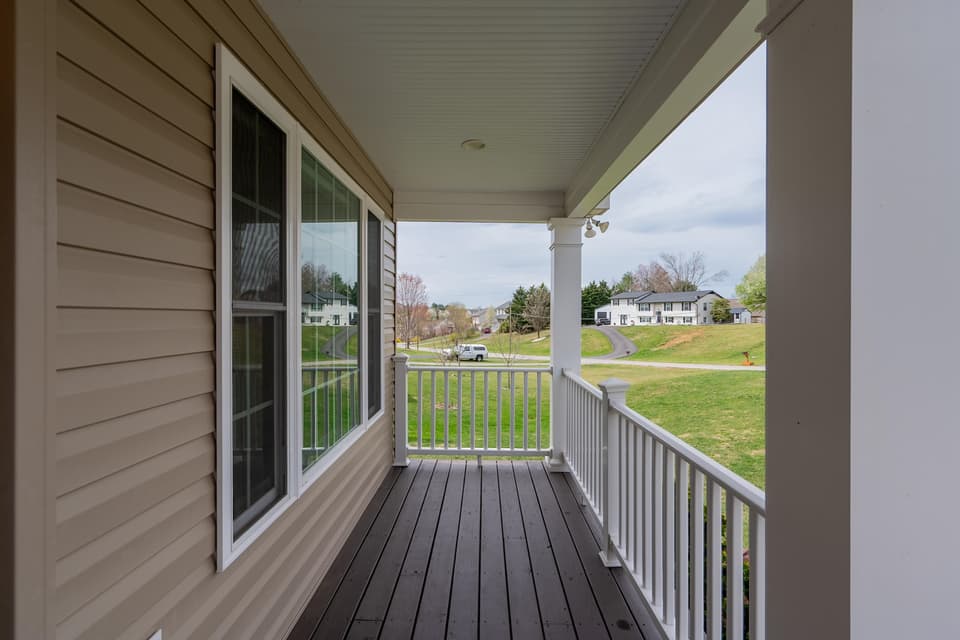 35 Meadow Drive, photo 8 of 40