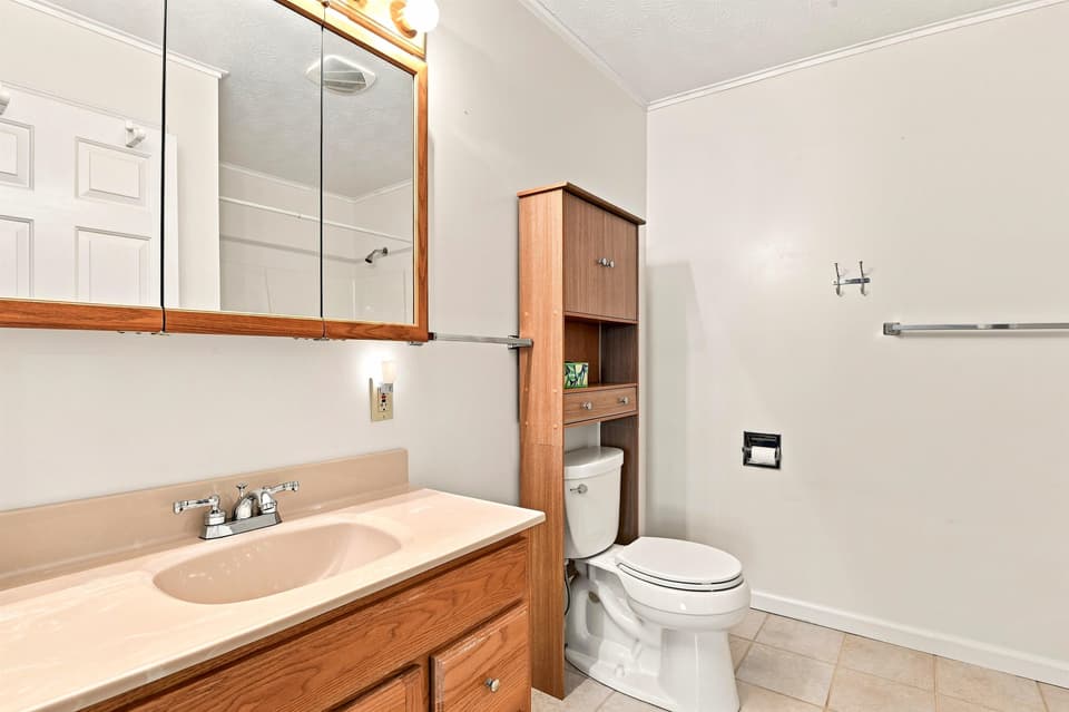 111 Hagan Street NE, photo 29 of 40
