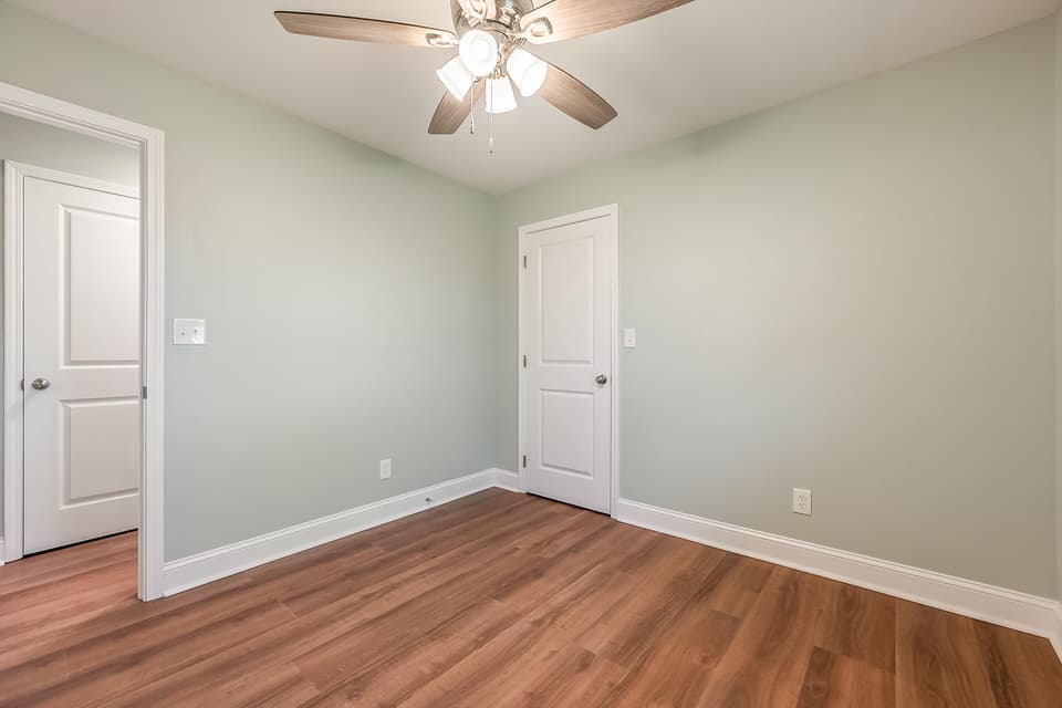 125 Boxwood Drive, photo 21 of 28