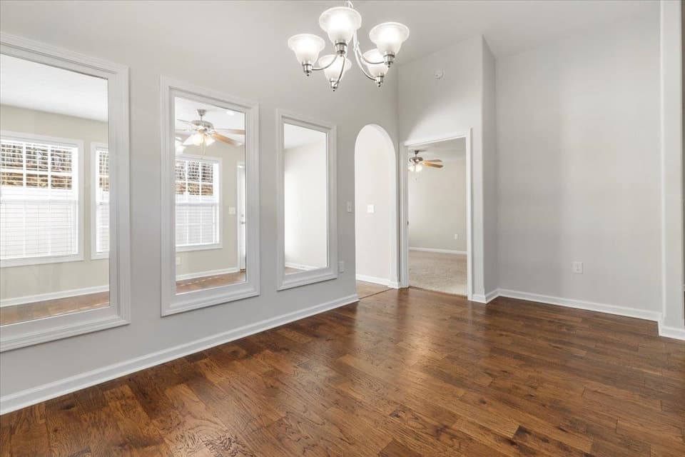 2045 Giles Drive SE, photo 38 of 40