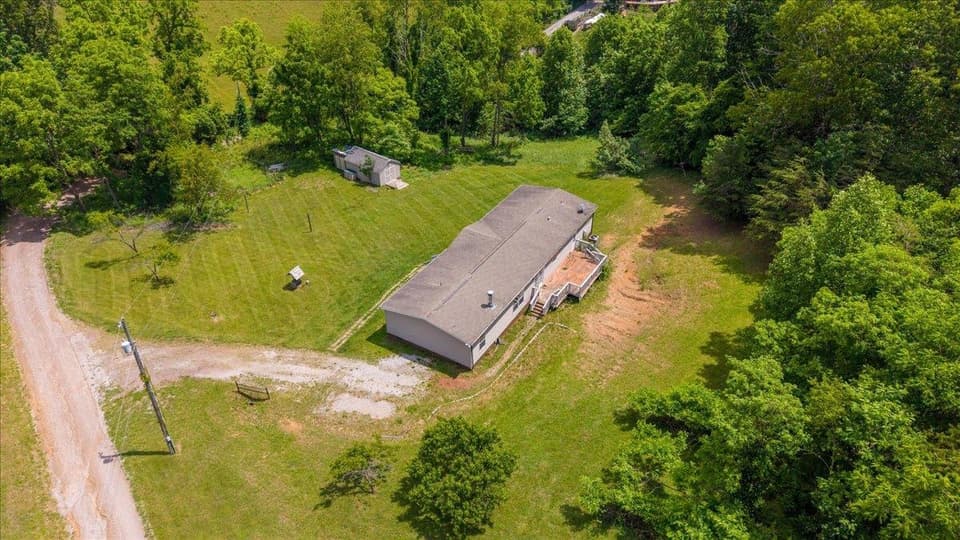 655 Peachtree Hill, photo 32 of 33