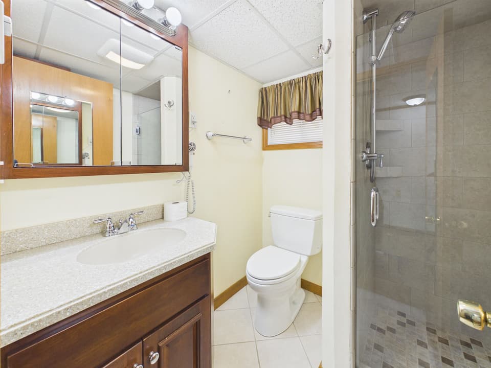 240 Walnut Drive, photo 36 of 40