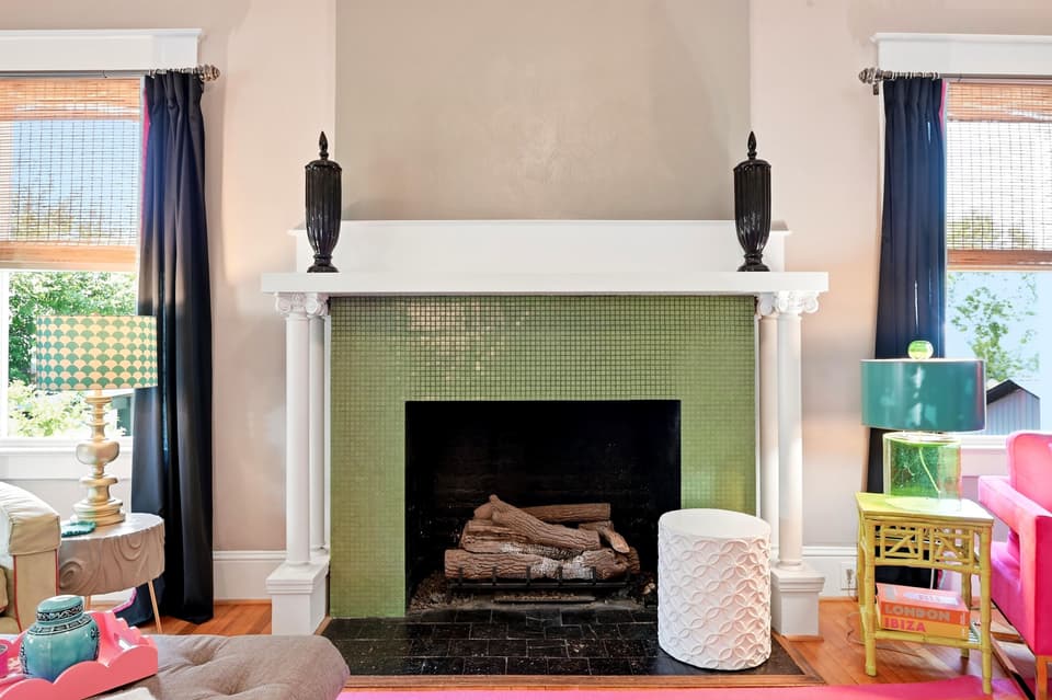 202 S Franklin Street, photo 9 of 40