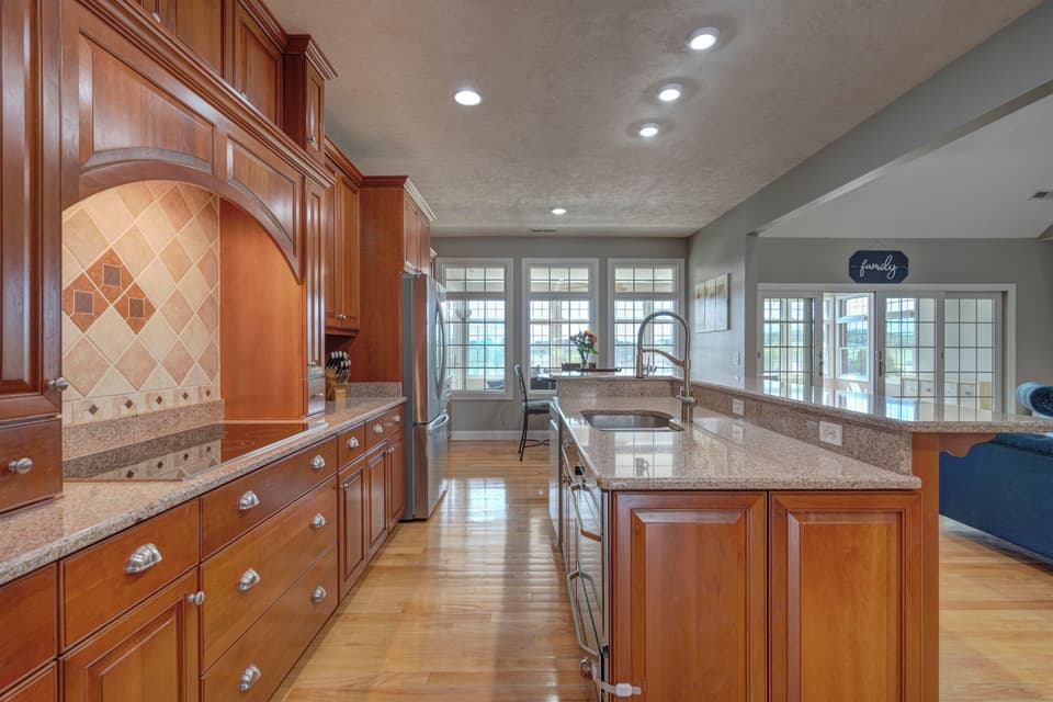 2151 Peakland Way, photo 24 of 40