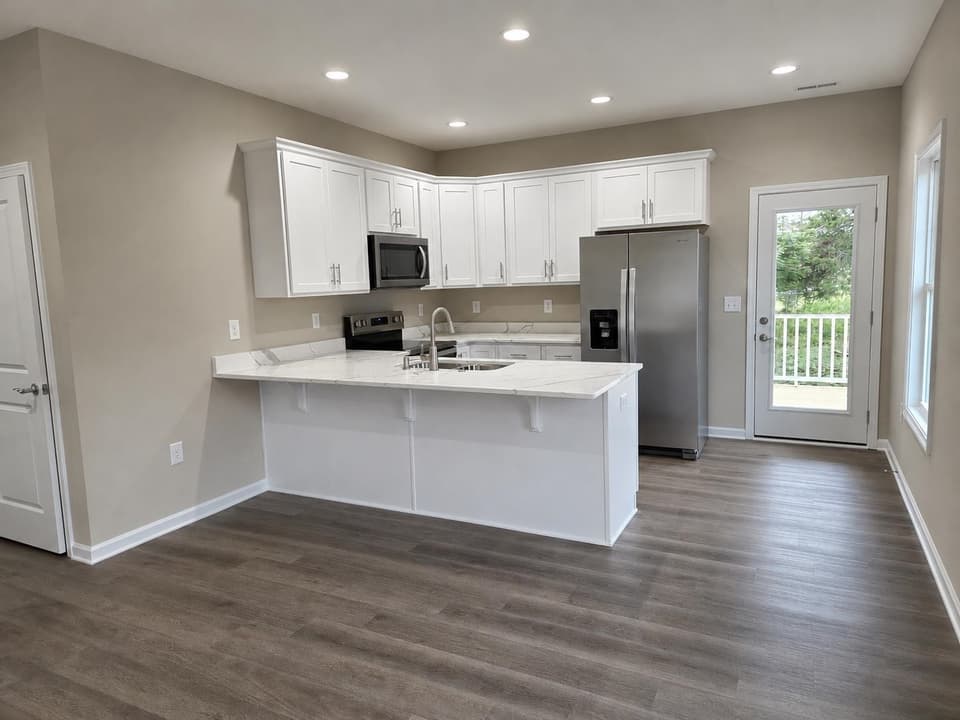 1155 Plum Street, photo 19 of 34
